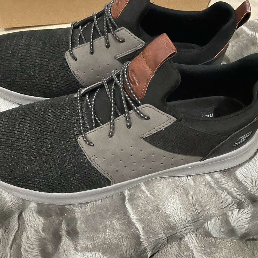 Men’s Sketchers Delson Camben-New